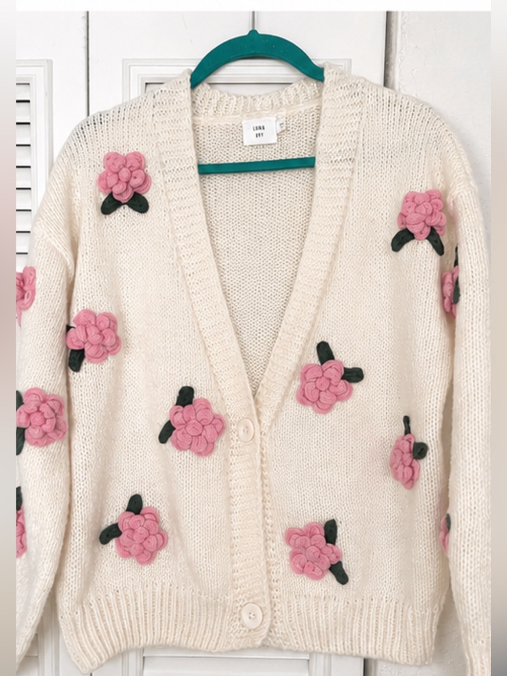 Luna Ivy chunky knit floral roses  sweater cardigan LARGE